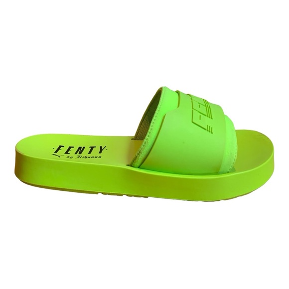 Puma Fenty X Rihanna Surf Slide Gecko Neon Green Slip On Sandals Size 8 US - Picture 5 of 9